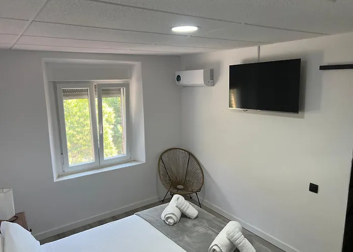 Casa de hóspedes Cruceras